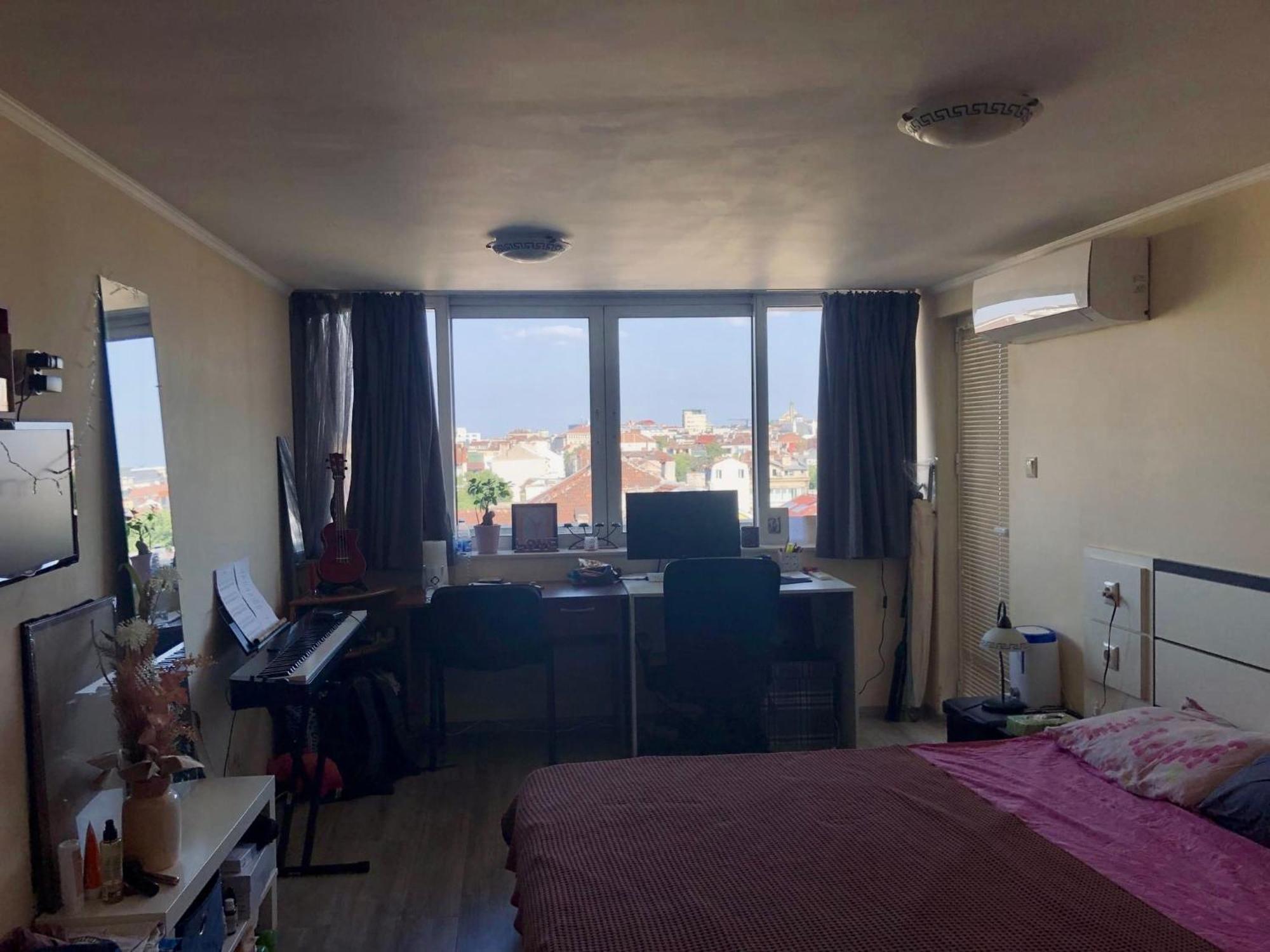 Cosy Rooftop In Center Apartment *